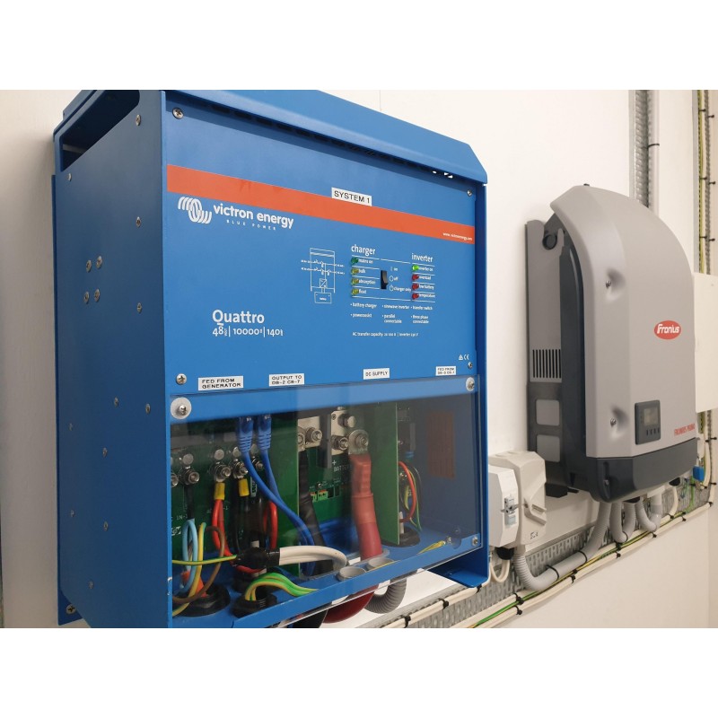 Sistem Fotovoltaic Monofazat Micro-Grid 48V 10kWp 230V Sistem Fotovoltaic Monofazat Micro-Grid 48V 10kWp 230V - Panouri Fotovoltaice