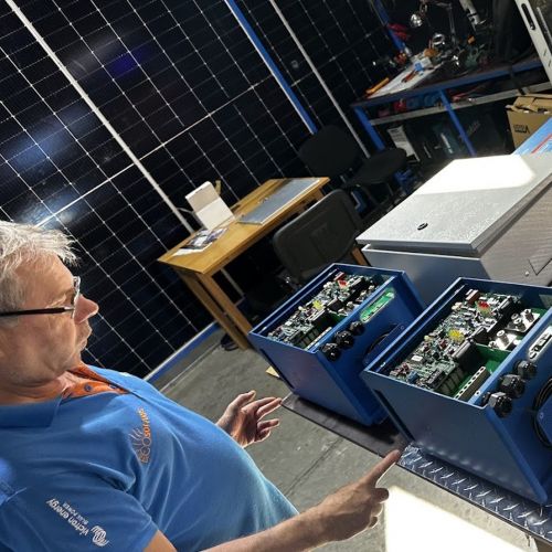 Servicii curatire a invertoarelor in sistemele fotovoltaice