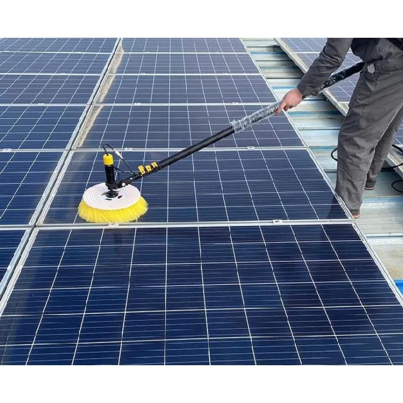 Servicii spalare si curatire a panourilor fotovoltaice - Panouri Fotovoltaice