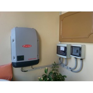 Invertor Fronius Galvo 2.5-1 Invertor Fronius Galvo 2.5-1 - Panouri Fotovoltaice